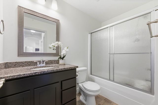 2621 W 58th Ct N, Wichita, KS 67204