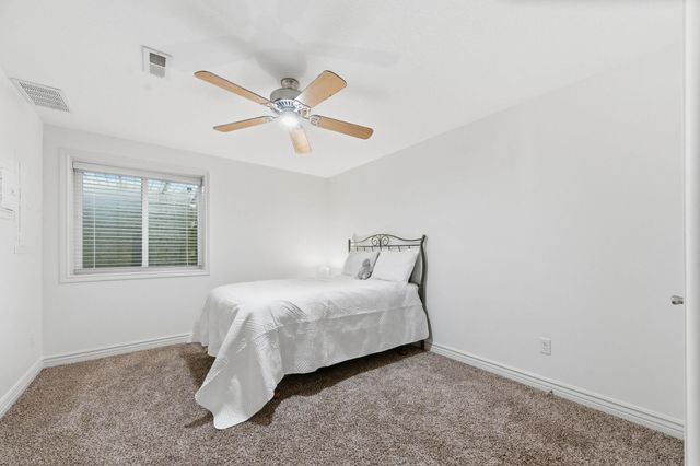 2621 W 58th Ct N, Wichita, KS 67204