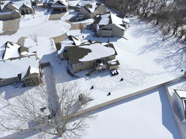 2621 W 58th Ct N, Wichita, KS 67204