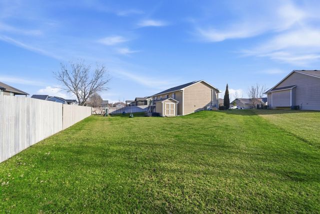 2621 W 58th Ct N, Wichita, KS 67204