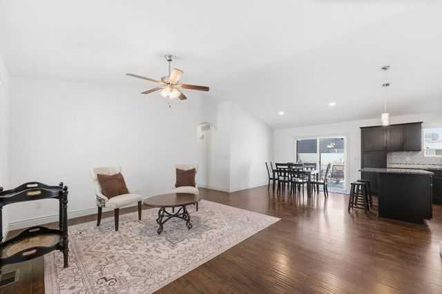 2621 W 58th Ct N, Wichita, KS 67204