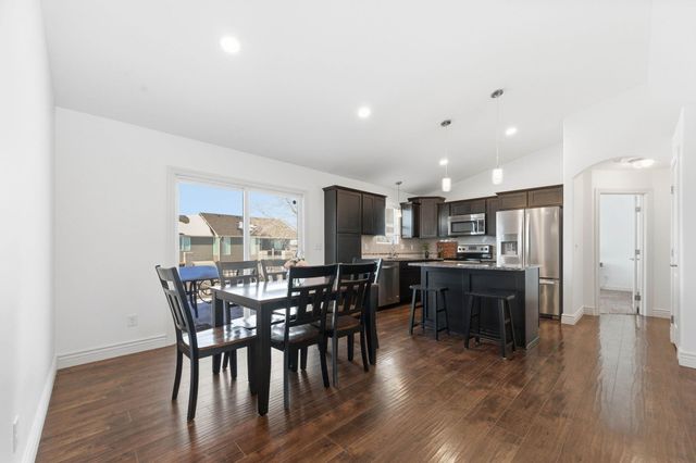 2621 W 58th Ct N, Wichita, KS 67204