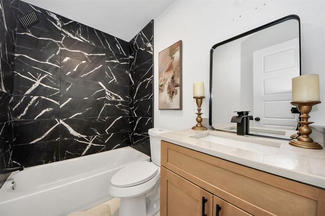 9726 Grenadier Drive, Houston, TX 77089
