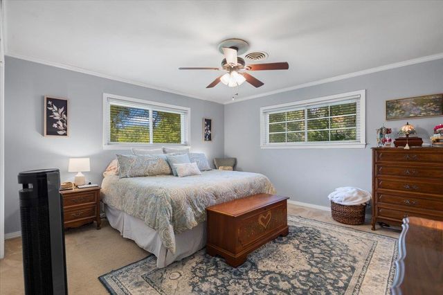 303 Wildwood Lane, Kilgore, TX 75662