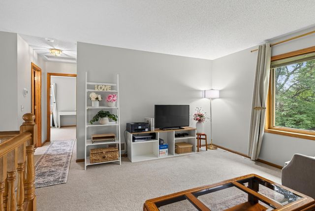 7101 Setzler Parkway, Brooklyn Park, MN 55445