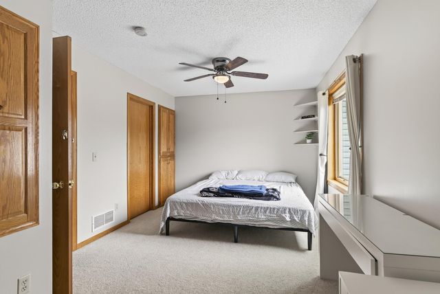 7101 Setzler Parkway, Brooklyn Park, MN 55445