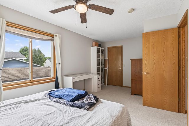 7101 Setzler Parkway, Brooklyn Park, MN 55445
