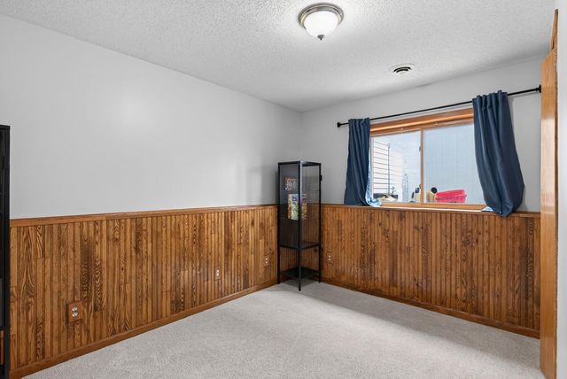 7101 Setzler Parkway, Brooklyn Park, MN 55445