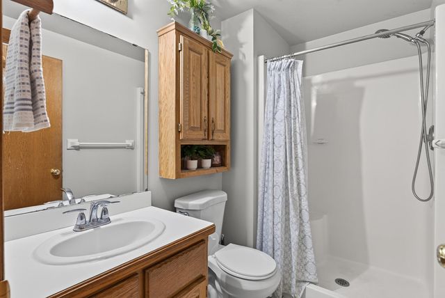 7101 Setzler Parkway, Brooklyn Park, MN 55445