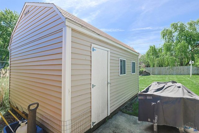 568 Barbara Drive, Tipp City, OH 45371