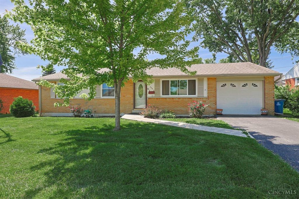 568 Barbara Drive, Tipp City, OH 45371