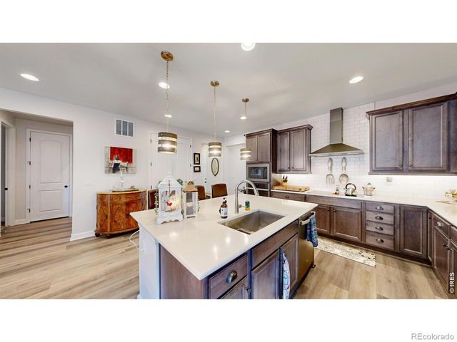 1094 Gabriella Lane, Berthoud, CO 80513