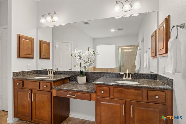 708 Rolling Brook Lane, Cedar Park, TX 78613