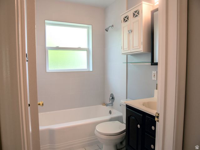 2524 E 2100 S, Salt Lake City, UT 84109