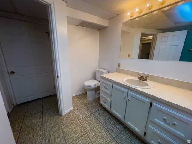 2524 E 2100 S, Salt Lake City, UT 84109