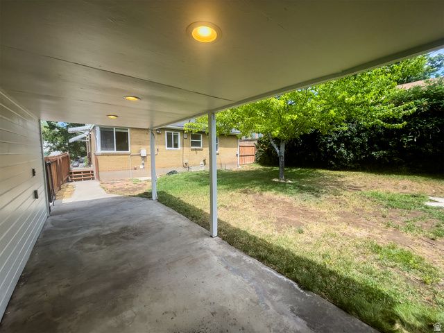 2524 E 2100 S, Salt Lake City, UT 84109