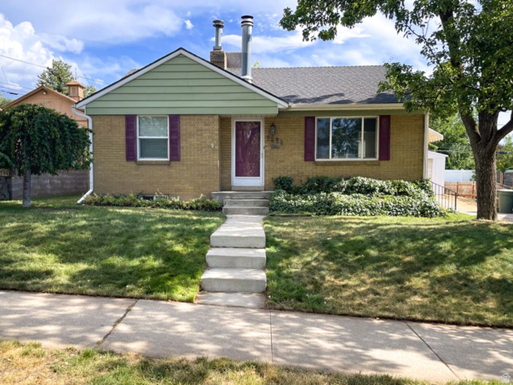 2524 E 2100 S, Salt Lake City, UT 84109