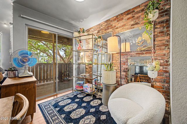 200 E SOUTHERN Avenue 224, Tempe, AZ 85282