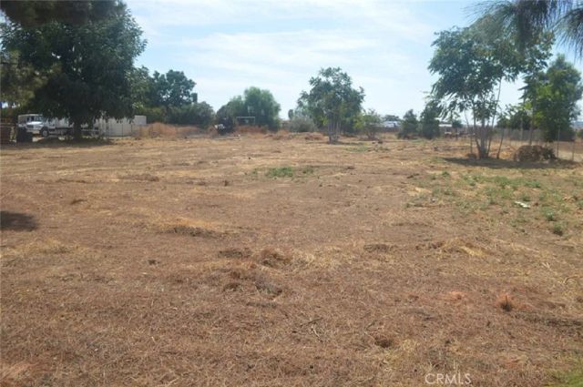 671 W Avenue L, Calimesa, CA 92320