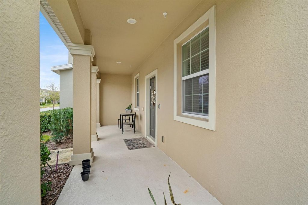 Image 4 of property listing at 3105 AQUA VIRGO LOOP, Orlando, FL 32837