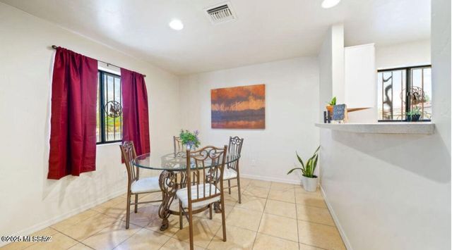 1432 S Curtis Avenue, Tucson, AZ 85713