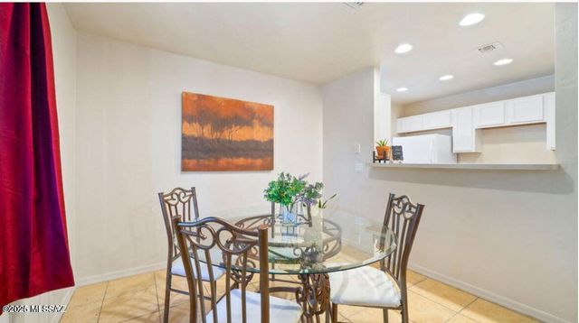 1432 S Curtis Avenue, Tucson, AZ 85713