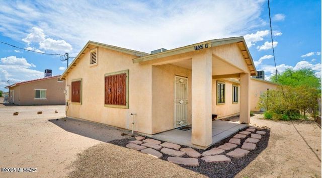 1432 S Curtis Avenue, Tucson, AZ 85713