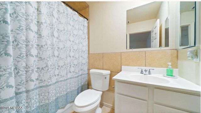 1432 S Curtis Avenue, Tucson, AZ 85713