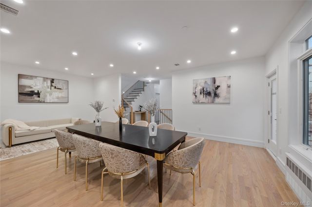 244 Blauvelt Road Unit 201, Monsey, NY 10952