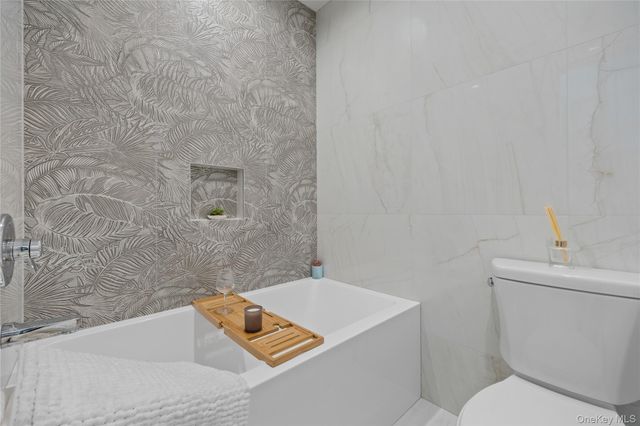 244 Blauvelt Road Unit 201, Monsey, NY 10952