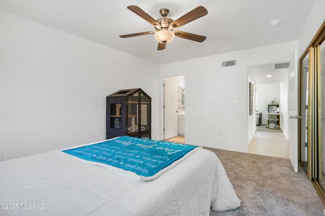 443 N Calle Del Chancero, Green Valley, AZ 85614