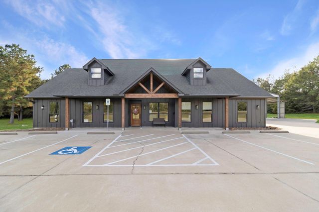 7899 Us Highway 190 W, Livingston, TX 77351