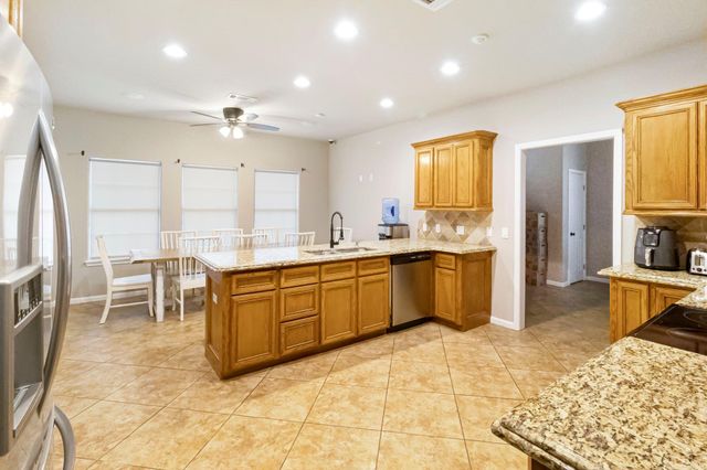 7899 Us Highway 190 W, Livingston, TX 77351
