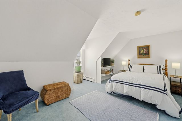 155 Rockland Dr, Brockton, MA 02301