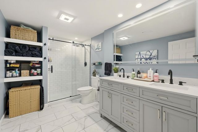 155 Rockland Dr, Brockton, MA 02301