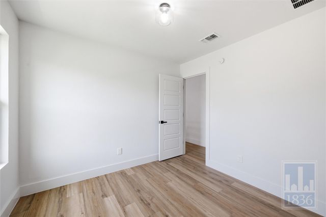 3610 Alexandria DR, Austin, TX 78749