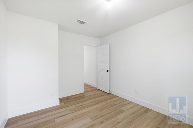 3610 Alexandria DR, Austin, TX 78749