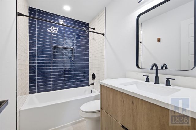 3610 Alexandria DR, Austin, TX 78749