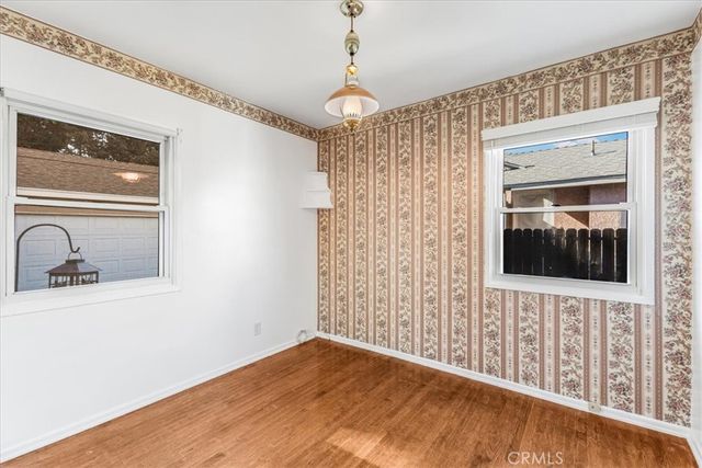 19612 Schoolcraft, Reseda, CA 91335