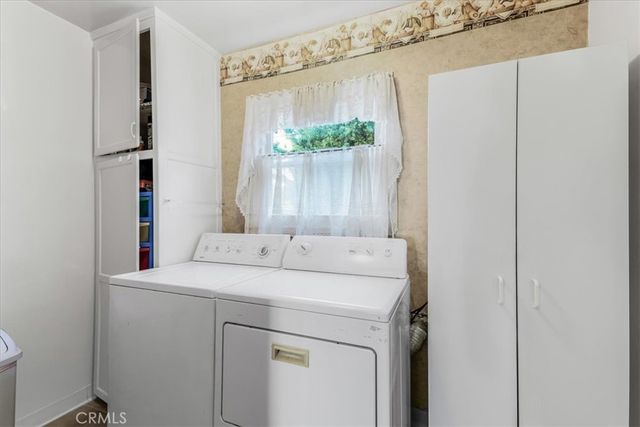 19612 Schoolcraft, Reseda, CA 91335