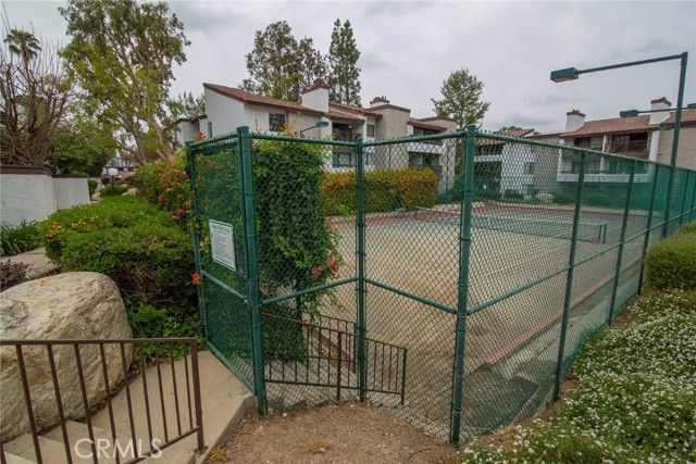 6275 Canoga Avenue 73, Woodland Hills (los Angeles), CA 91367