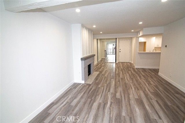 6275 Canoga Avenue 73, Woodland Hills (los Angeles), CA 91367