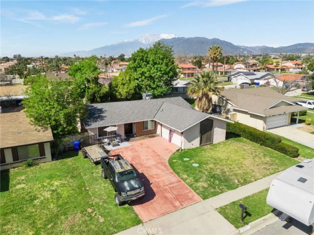 2258 N. Arrowhead, Rialto, CA 92377