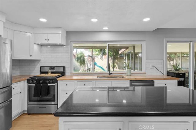 2258 N. Arrowhead, Rialto, CA 92377