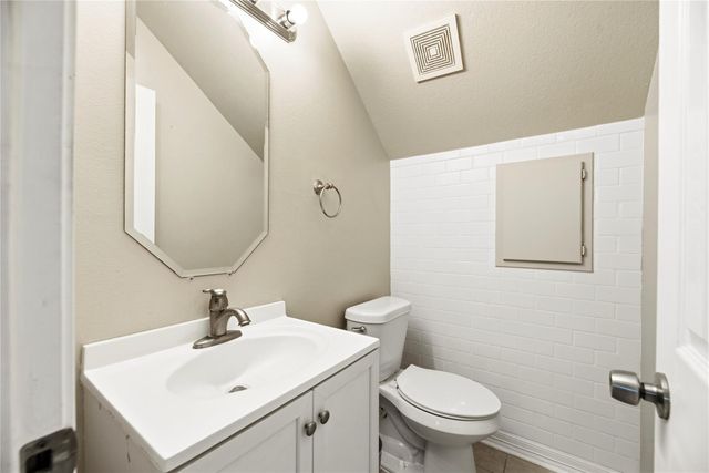 523 Moore Bar Road, Rosenberg, TX 77471