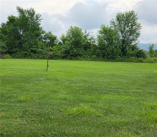 1356 Connellsville Rd, North Union Twp, PA 15456