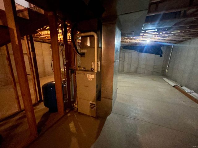 5390 E Brown Road, Leesburg, IN 46538