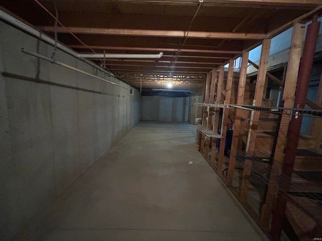 5390 E Brown Road, Leesburg, IN 46538