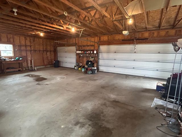 5390 E Brown Road, Leesburg, IN 46538