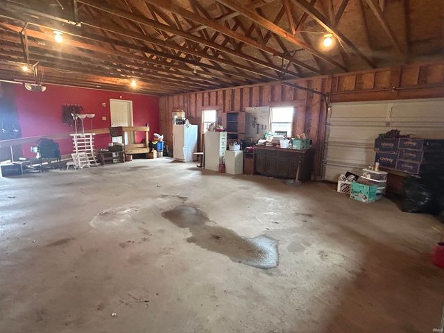 5390 E Brown Road, Leesburg, IN 46538